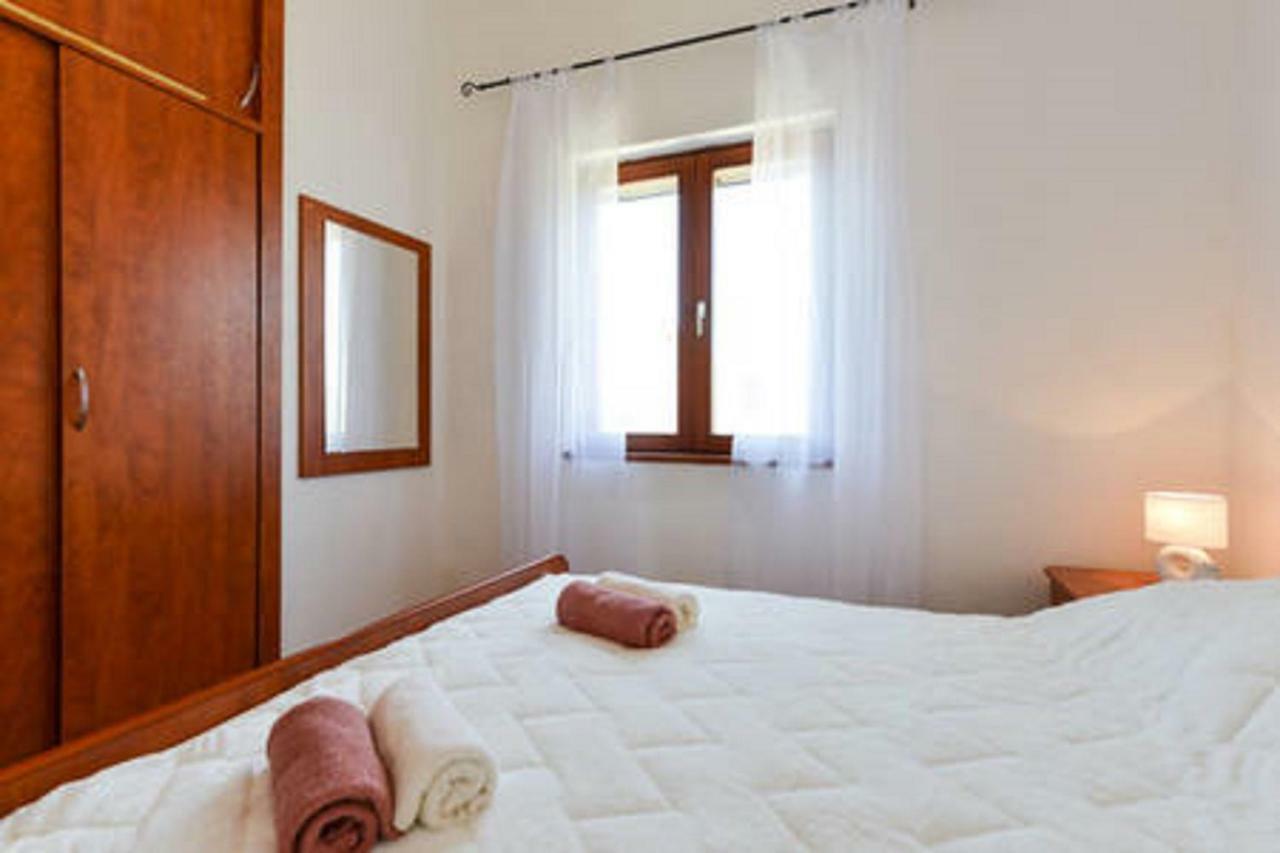 Apartments Pero Zapuntel المظهر الخارجي الصورة